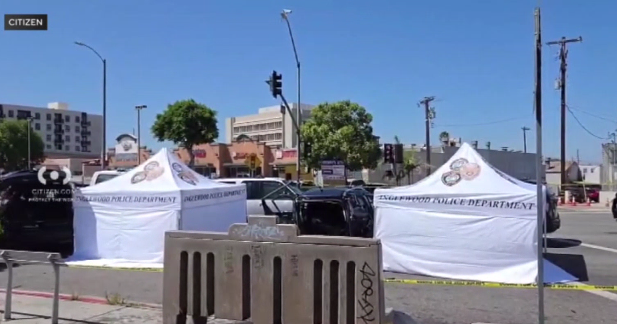 2 dead, 2 hospitalized after 5-car crash in Inglewood - CBS Los Angeles