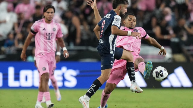 Yannick Bright,Diego Rossi 