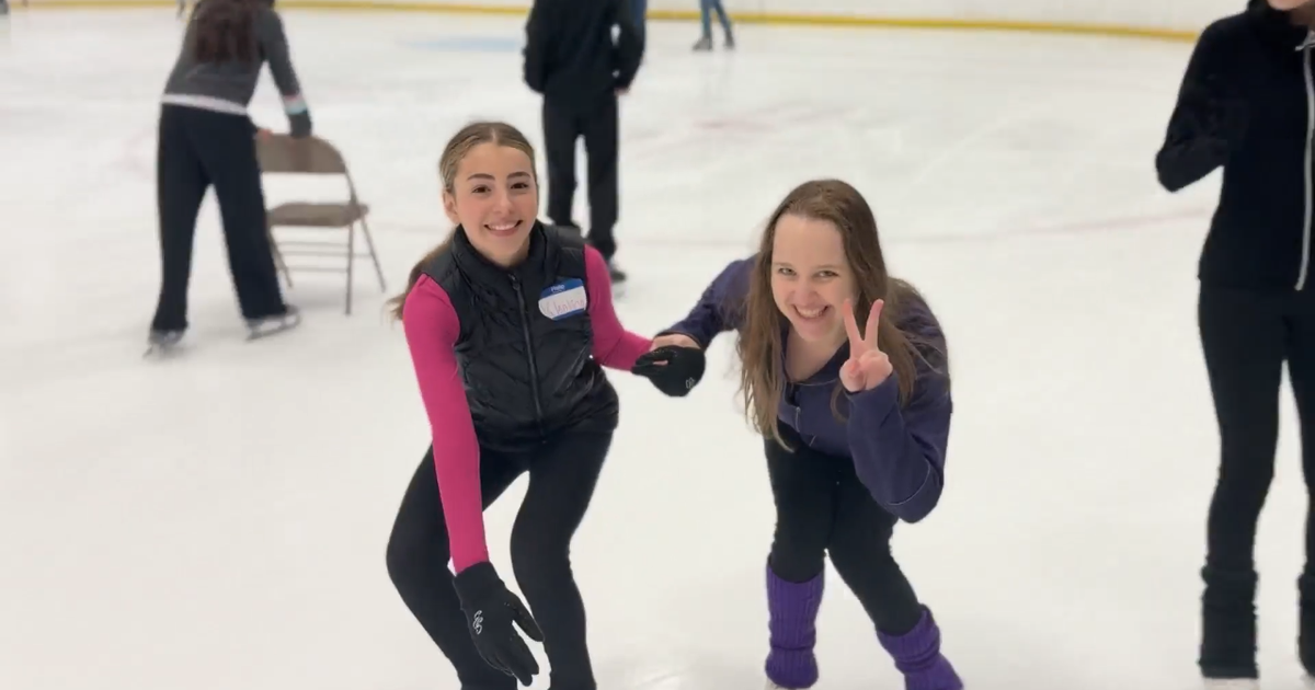 Annual event helps metro Atlantans with disabilities lace up skates and hit the ice rink