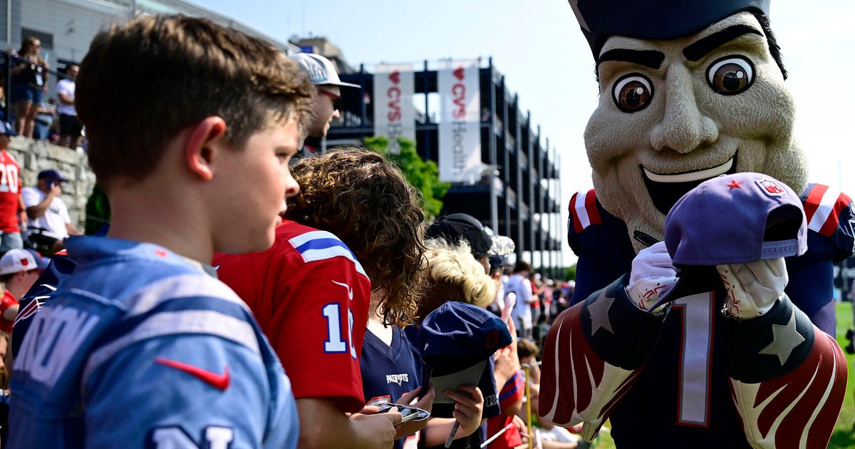 Drake Maye Shines Despite Late Interception in Patriots-Colts Joint Practice