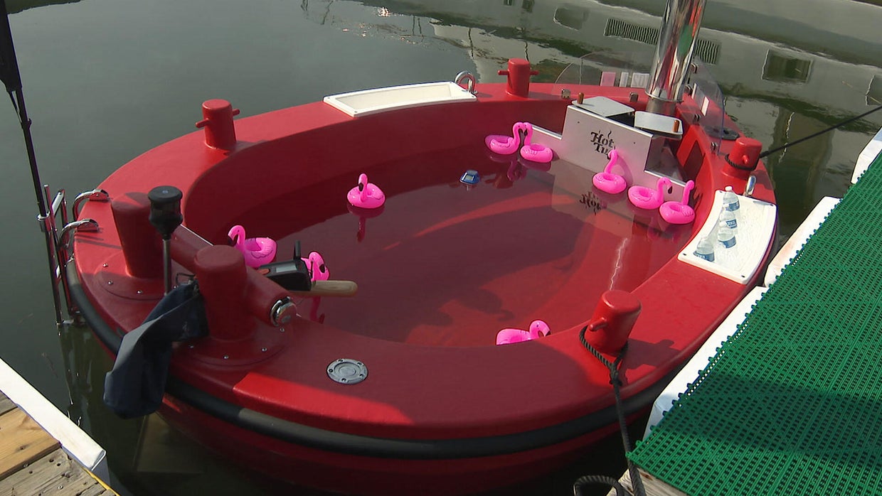 New hot tub boats are cruising through Boston Harbor: 