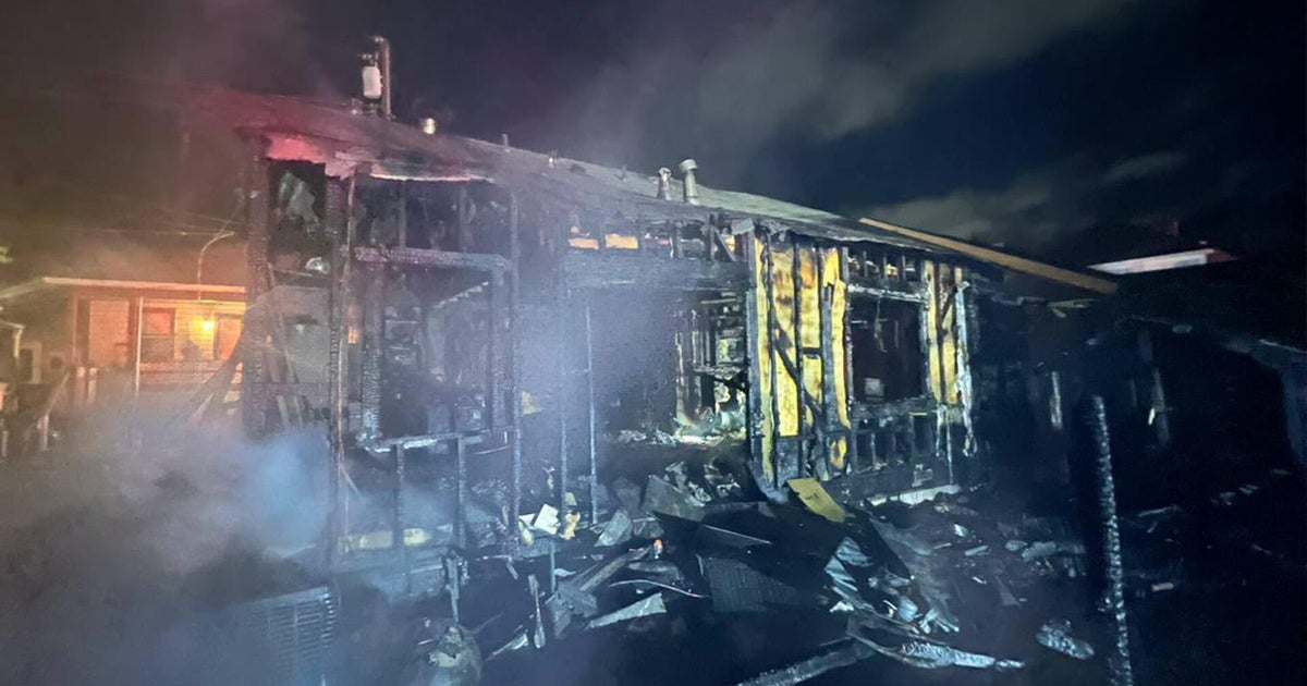 Suisun City 3-alarm fire spreads to multiple buildings amid strong winds