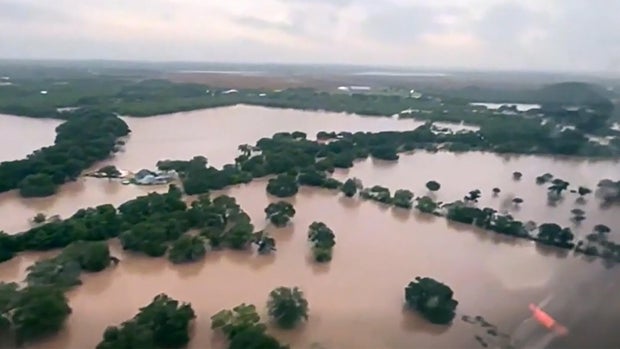 flooding-in-texas.jpg