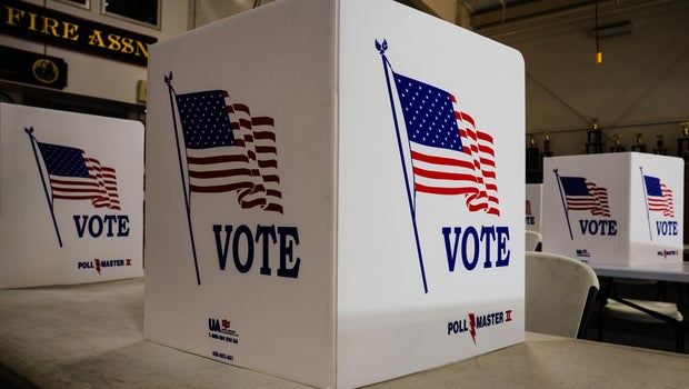 Tarrant County commissioners to vote on new plan reducing polling locations