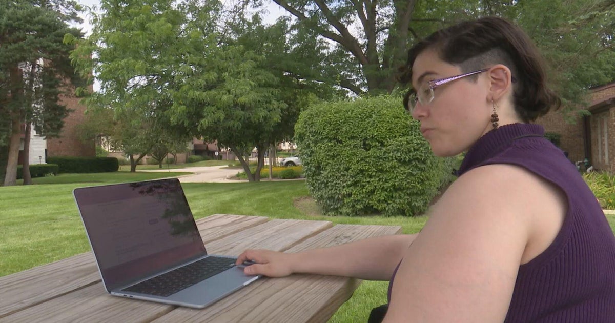 Chicago area graduate thought she found the perfect job on Indeed - then came the red flags