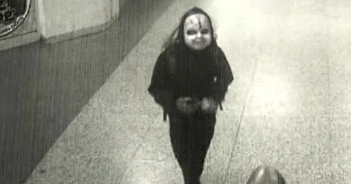Police hunting down man in Chucky-like horror mask who asked woman "Are you ready to die?"
