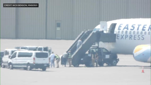 6p-pkg-5k-deportation-flights-wccob4cv.jpg 