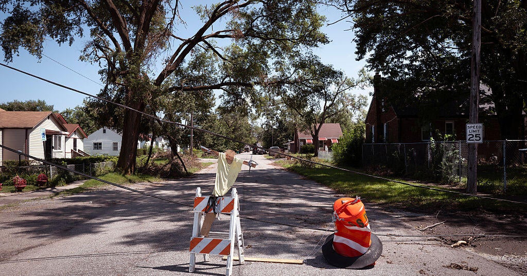Contracted crews wait for orders in Griffith as NIPSCO faces mounting criticism over power outage response
