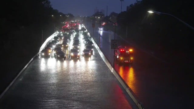 Traffic backed up by flooding on Long Island Expressway 