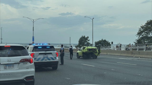lake-shore-drive-crash.jpg 