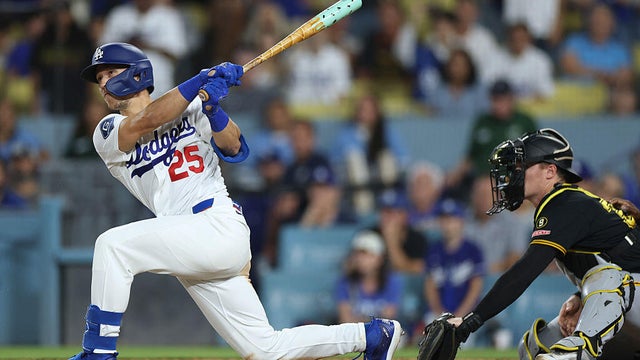 Pittsburgh Pirates v Los Angeles Dodgers 