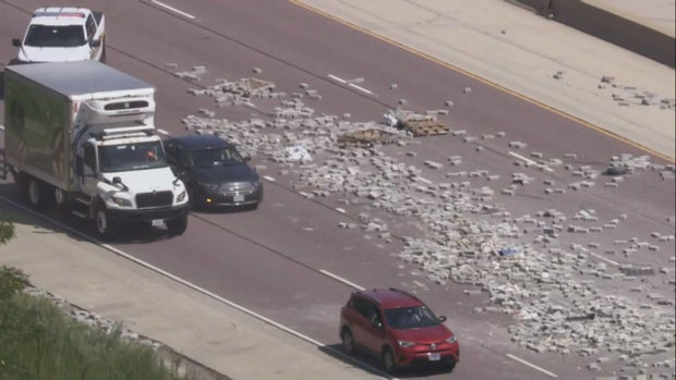 i290-brick-spill.jpg 