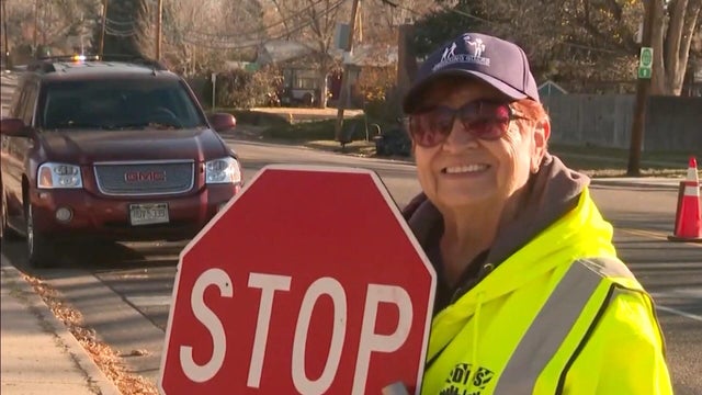crossing-guard.jpg 