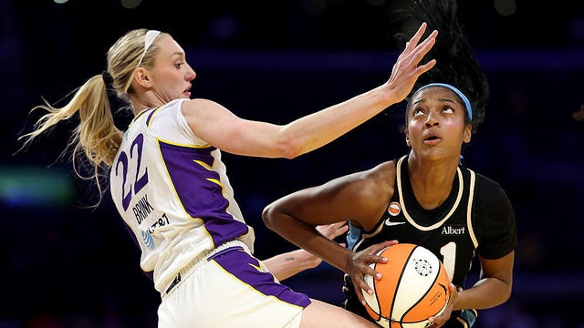 Atlanta Dream v Los Angeles Sparks 