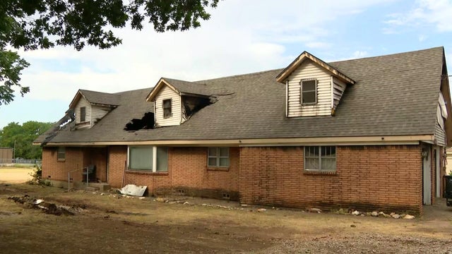 toc-08252026-crowley-house-fire.jpg 