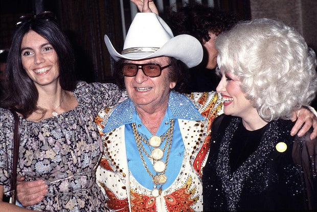 Emmylou Harris, Nudie Cohn and Dolly Parton 