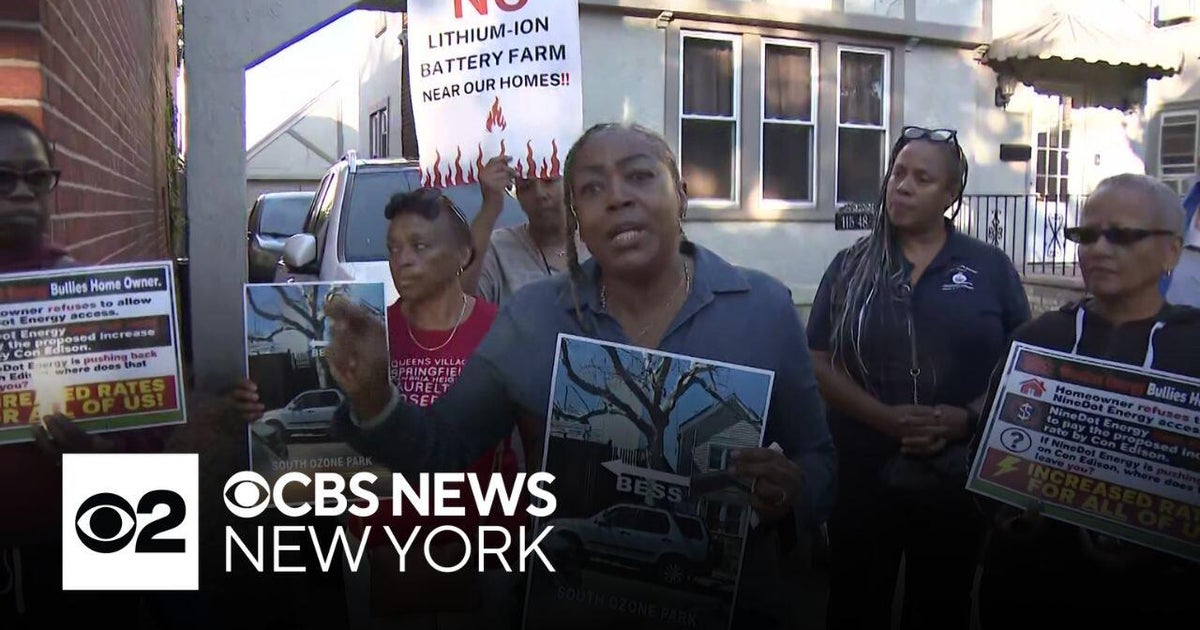 Rally in St. Albans, Queens opposes planned lithium-ion battery storage facility