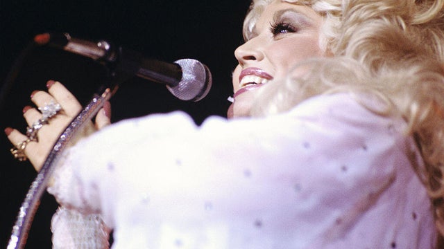 Dolly Parton Performs At Georgia Tech Coliseum, Atlanta 