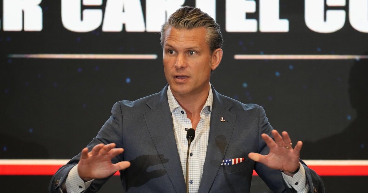 Уволнени журналисти от Stars and Stripes съдят Hegseth и говорител на Пентагона