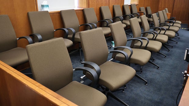jury.jpg 