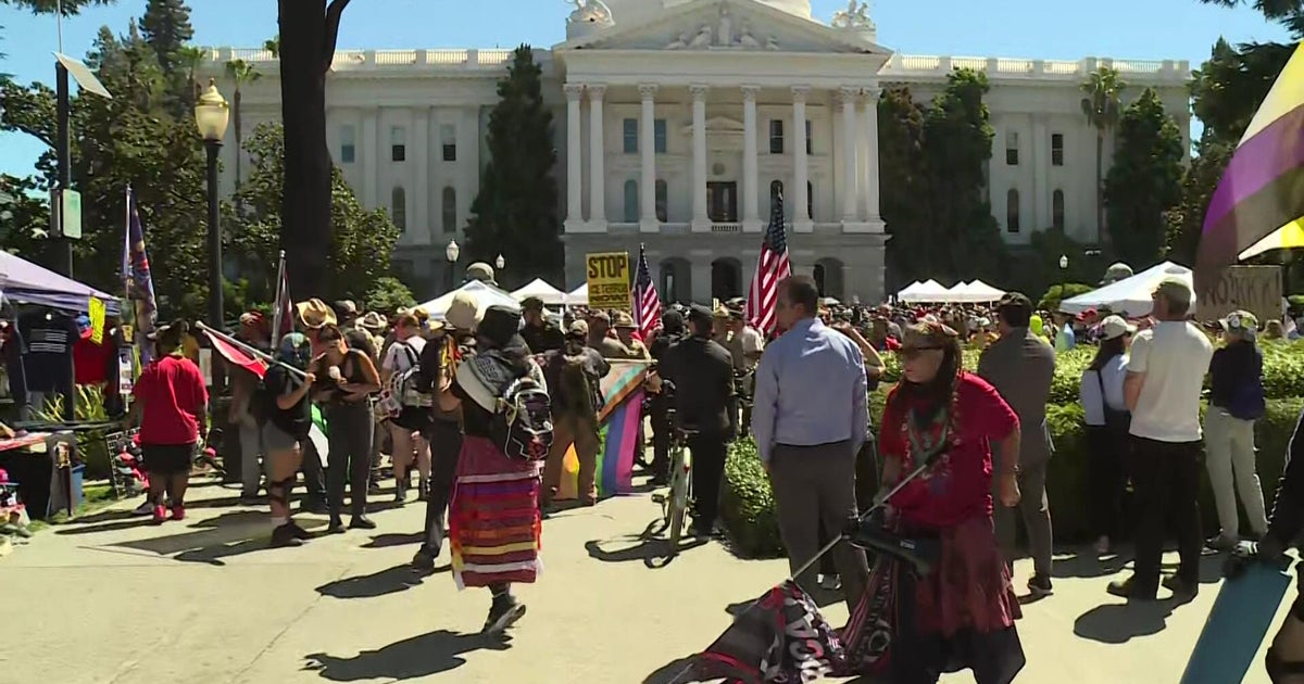 California law aiming to protect immigration support services faces push back at state capitol