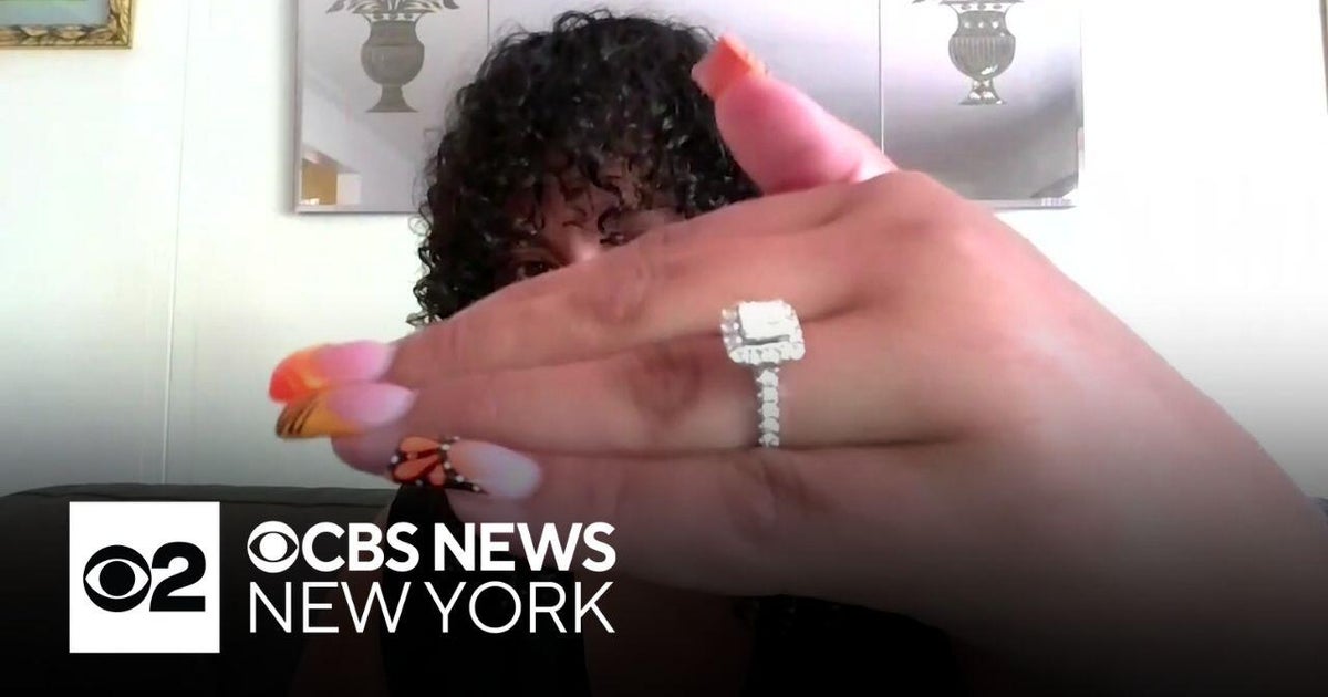 Divers recover engagement ring that fell into Hudson River