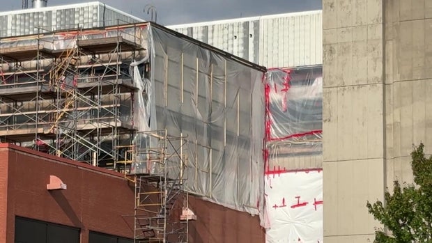 english-hs-construction-again-6pm-pkg-hall-bos00u9w-hi-res-still.jpg