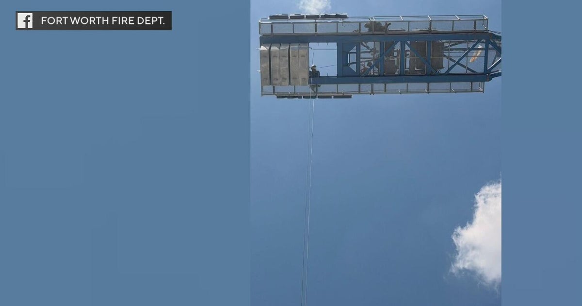 Fort Worth firefighters rescue crane operator 22 stories above construction site