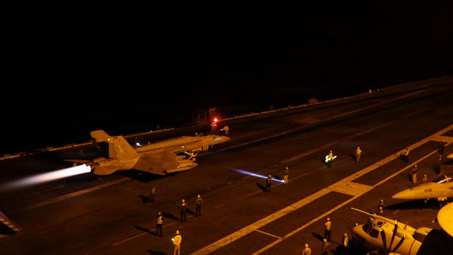 hq-b7aewyaajzx6.jpg 
