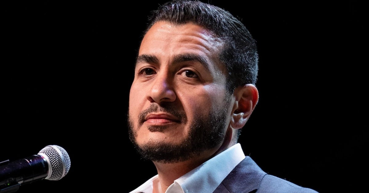 Republican, Democratic strategists on Abdul El-Sayed's past comments