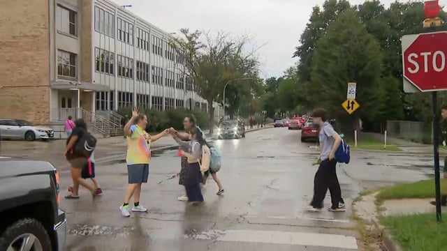 kinzie-elementary-school.jpg 