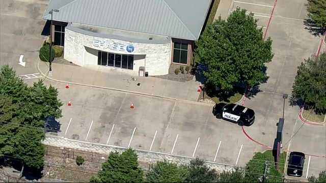 toc-08312026-chopper-11-cedar-hill-police-activity-11-28-1011.jpg 