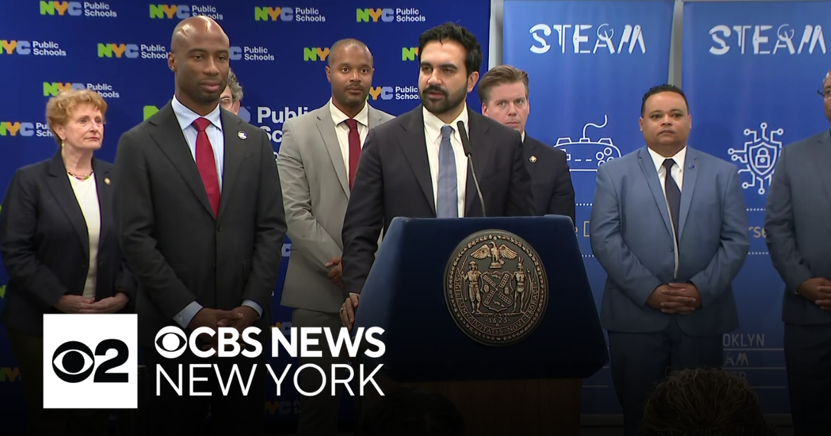 AI banned from NYC elementary and middle schools, officials announce