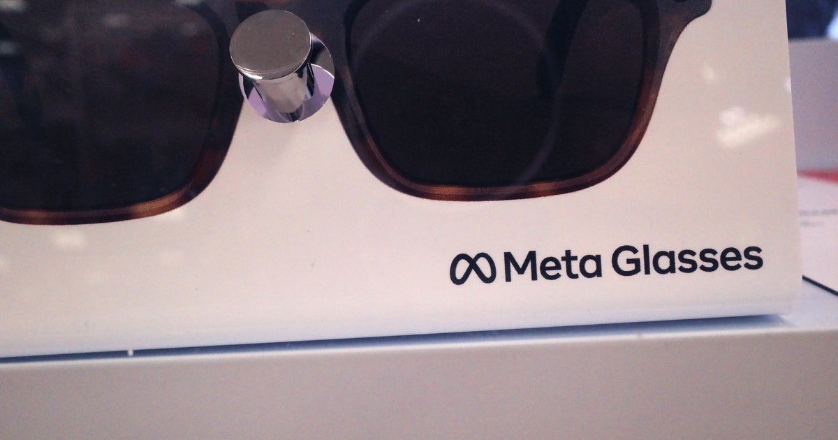 Meta казва, че поправката на очилата с изкуствен интелект спира потребителите да записват тайно други