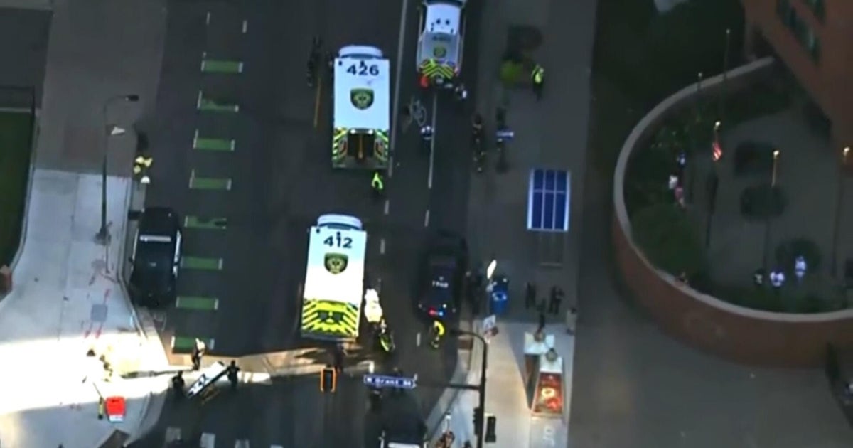 Several people, including 2 cops, injured in Minneapolis shooting