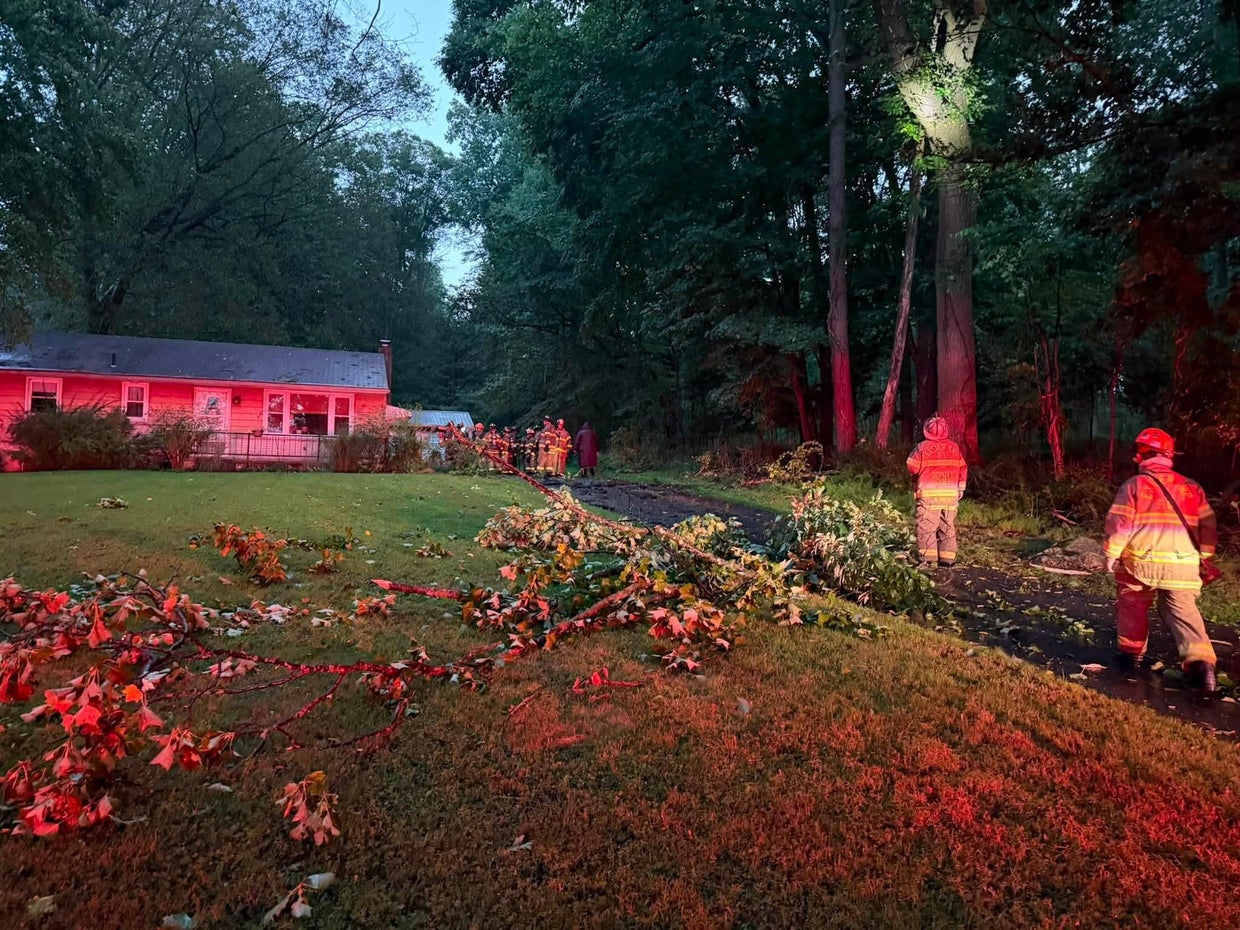 Strong storms topple trees, knock out power, close schools across ...