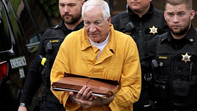 Former Penn State football coach Jerry Sandusky arrives at court in Centre County 