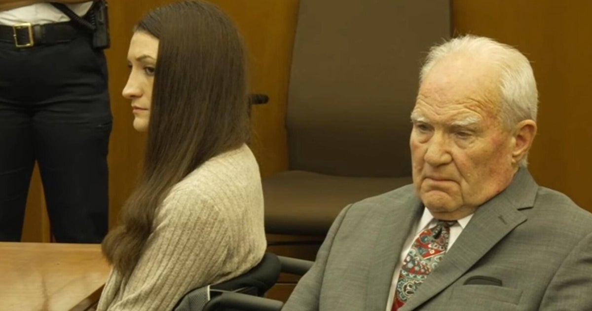 Lindsay Clancy’s lawyer asks for juror to be removed as deliberations continue