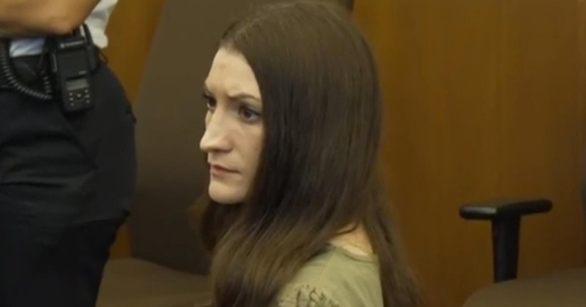 Legal expert explains what could happen next in Lindsay Clancy case after mistrial