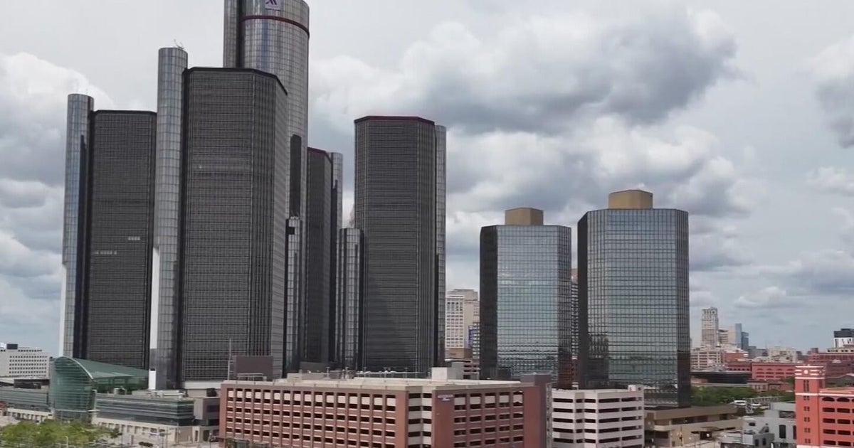 Detroiters elect residents to scrutinize Renaissance Center redevelopment
