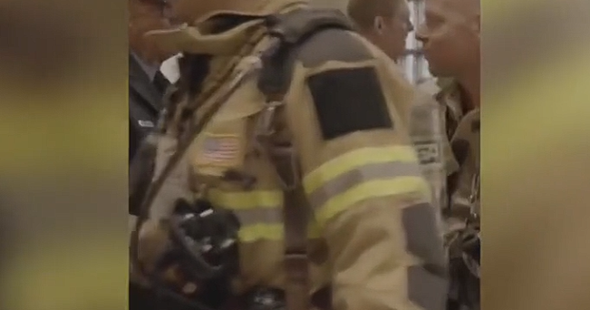 More than 400 first responders climb 110 flights in Dallas to honor 9/11 fallen