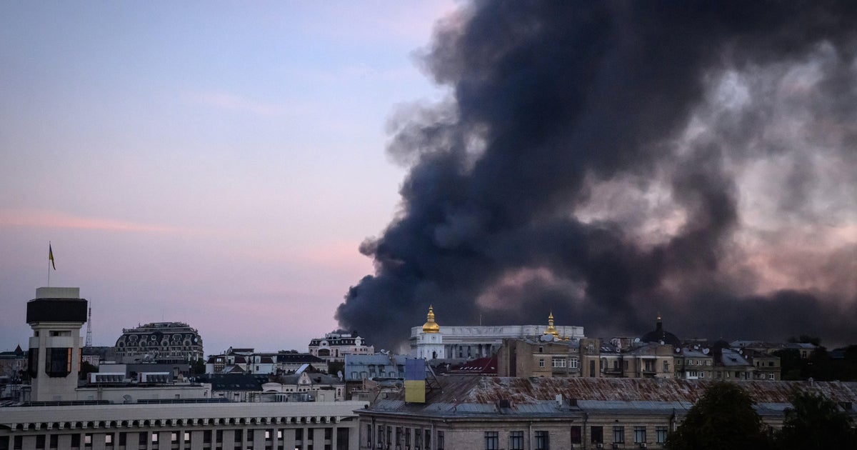 Руските удари срещу Киев се подновяват след мирните преговори на Виткоф, Къшнър с Путин и Зеленски