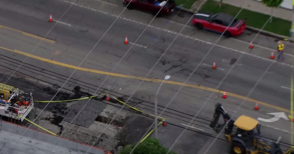 4 hospitalized after explosion at Arleta construction site, Los Angeles firefighters say