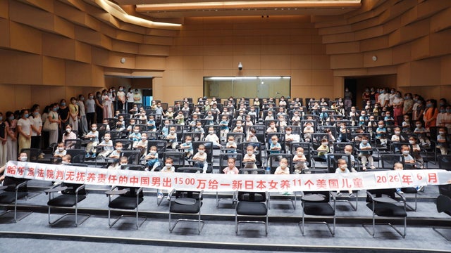xu-bo-children-crowd-image.jpg 