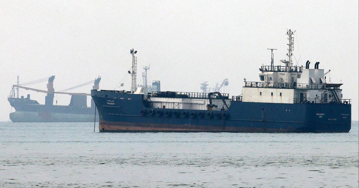 Oil hits $101 per barrel as U.S. and Iran trade new strikes