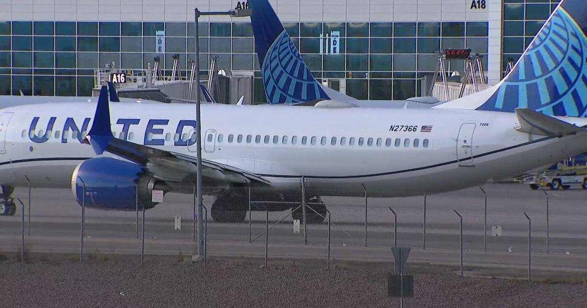 United Airlines cancels Boeing 777 flyover to commemorate 9/11