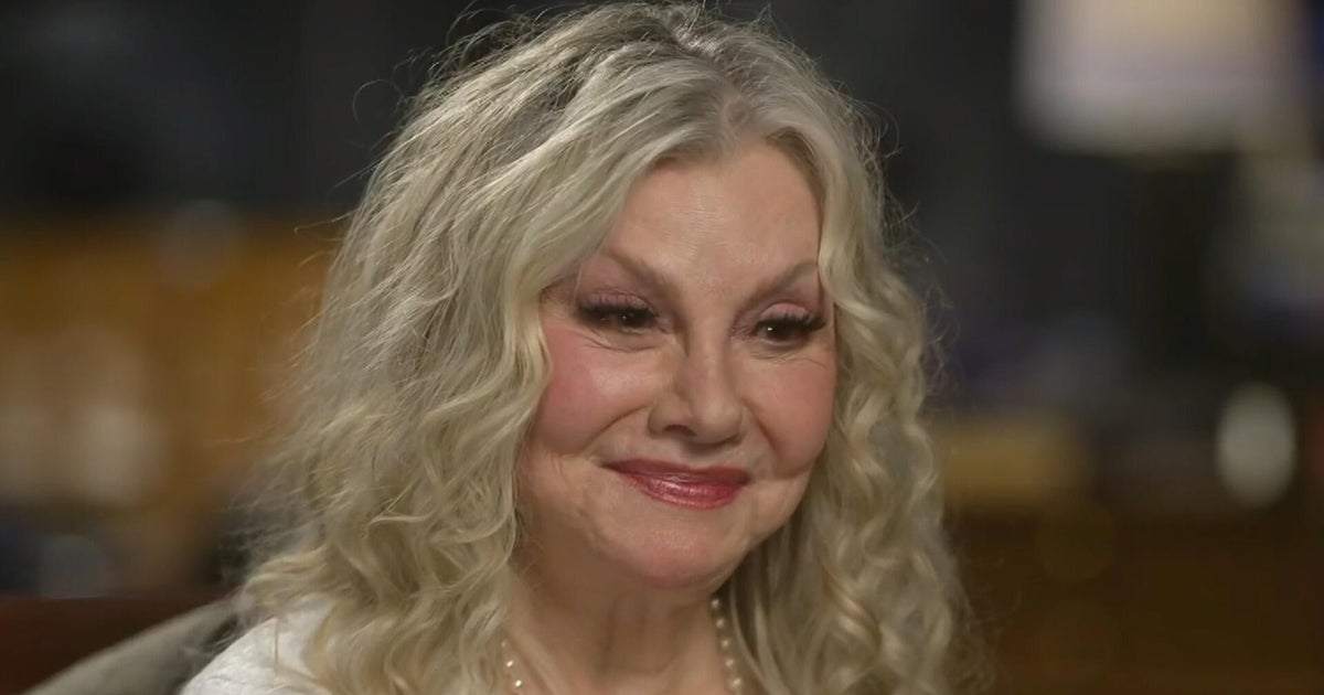 Stella Parton says sister Dolly Parton was "definitely prepared" and at peace when she died