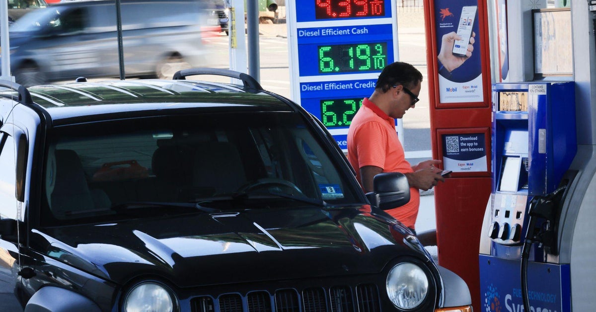 Oil hovers above $100 a barrel as Iran war worries rise