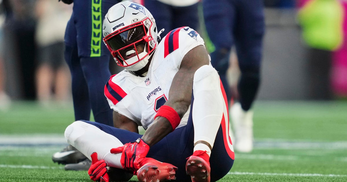 A.J. Brown Placed on Injured Reserve by Patriots With Ankle Sprain