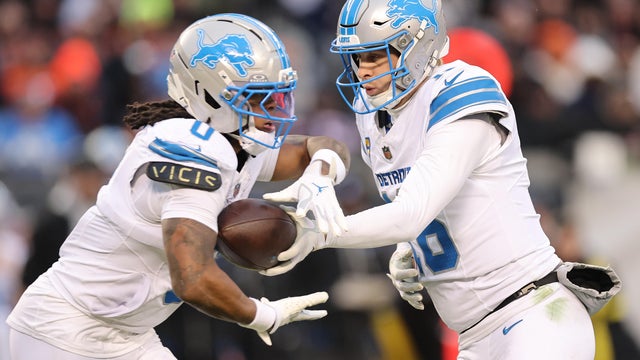 Detroit Lions v Chicago Bears - NFL 2025 
